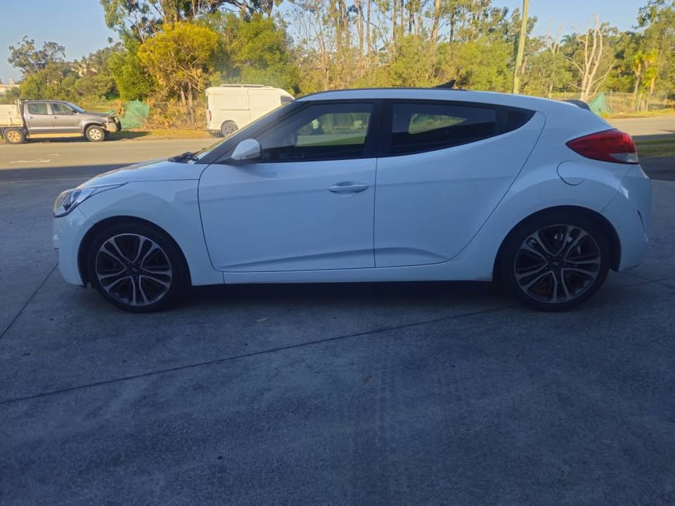 2015 Hyundia Veloster - New to australia car finance 8.jpg